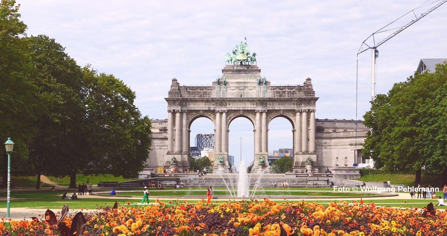 Parc et Monument du Cinquantenaire Triumpfbogen von 1905 vor - Foto © Wolfgang Pehlemann DSC09278