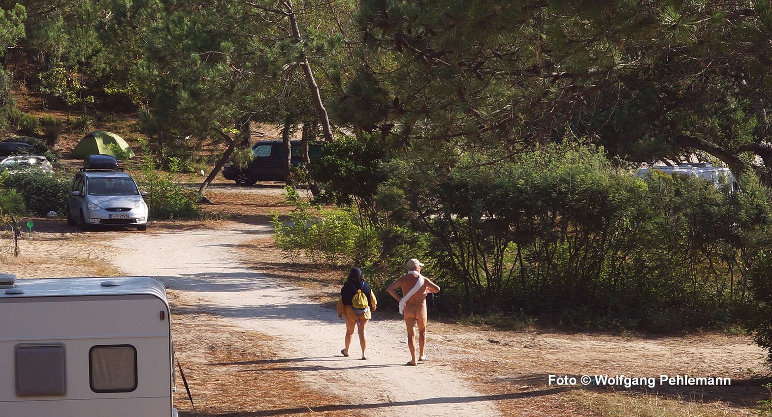 Im Camping Naturiste Centre Helio Marin Montalivet an Biscaya, France - Foto © Wolfgang Pehlemann DSC09616