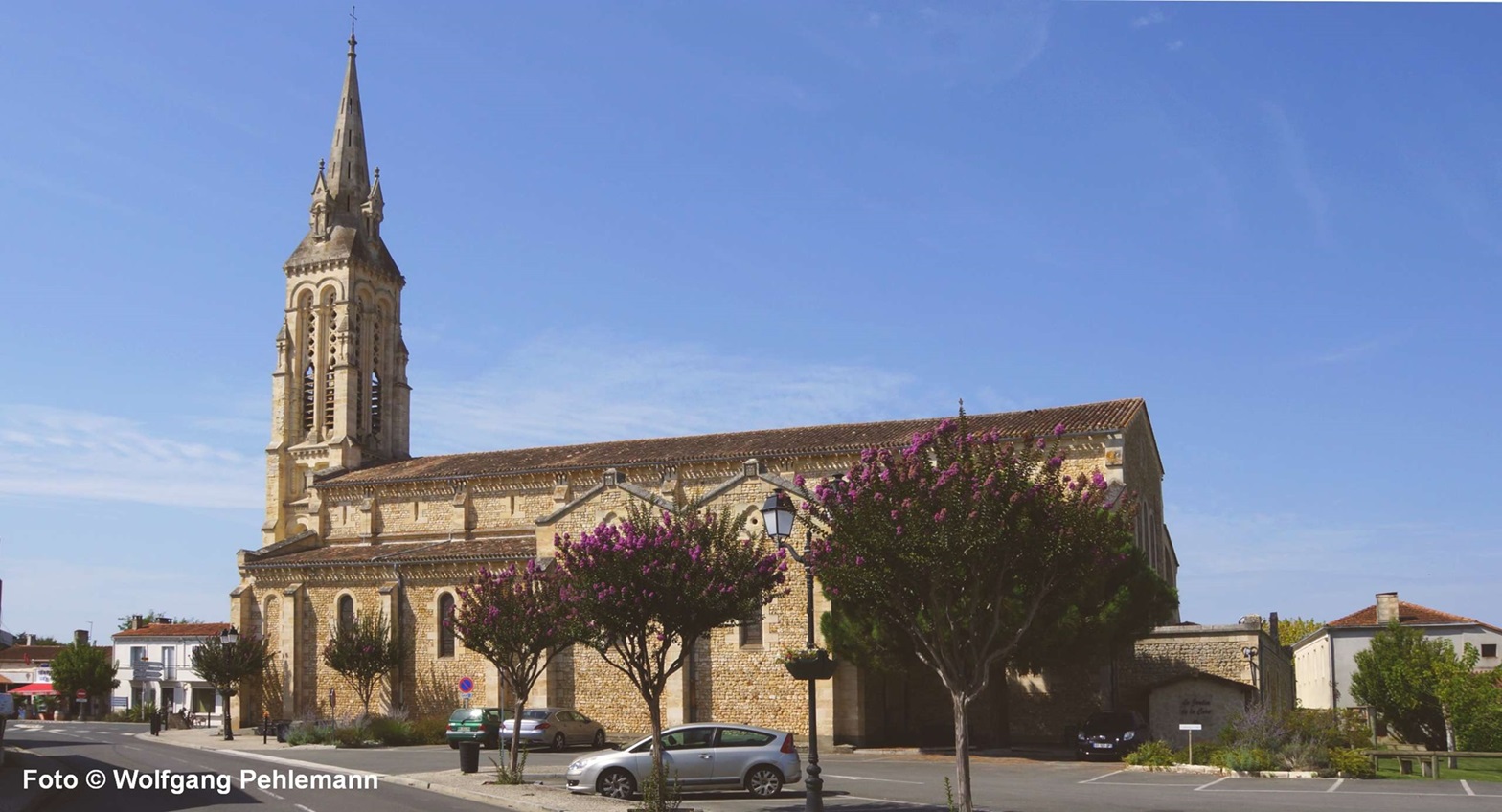 Die Kirche Eglise Saint-Seurin in Montalivet auf der Halbinsel Medoc Frankreich France - Foto © Wolfgang Pehlemann DSC09820