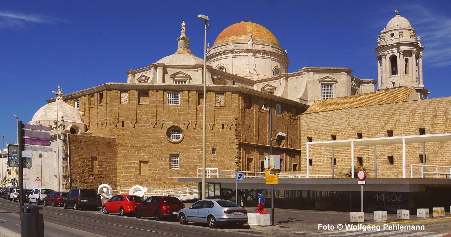 Seeseite der Kathedrale von Cadiz Catedral de Santa Cruz de Cádiz 1722-1838 Spanien - Foto © Wolfgang Pehlemann DSC03573