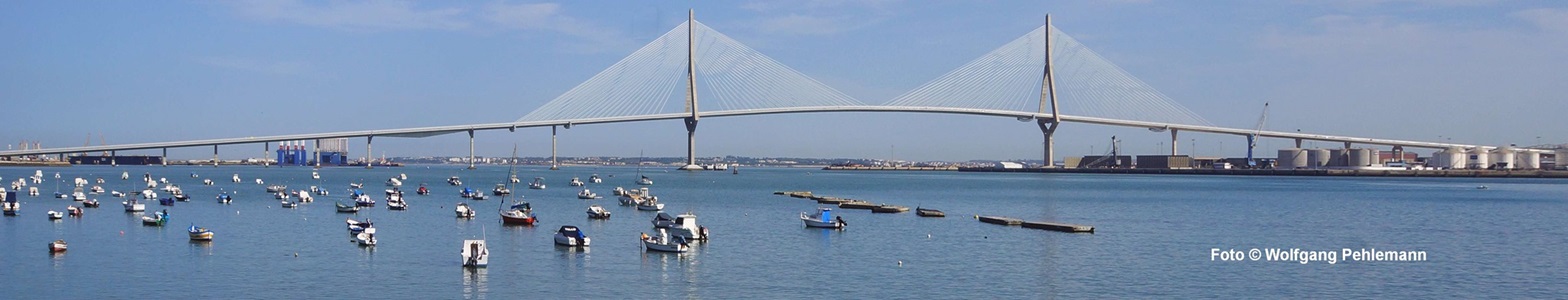 Panorama Puente de la Constitución de 1812 in Cadiz Andalusien Spanien Foto © Wolfgang Pehlemann DSC03441